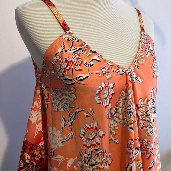 Women’s Pullover/Handkerchief/Tank Top, L, Floral, Orange/Red, Unique Spectrum - Picture 4 of 4